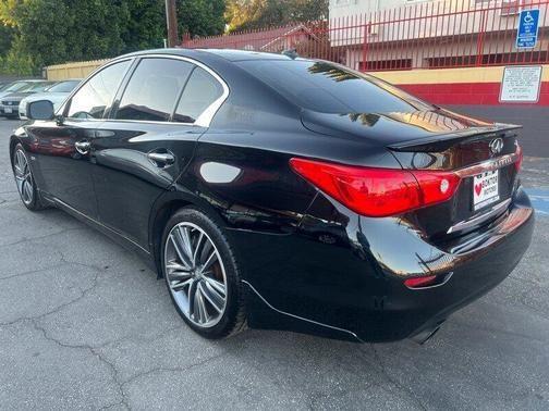 2016 infiniti q50