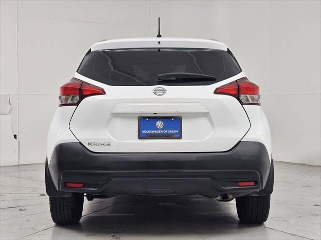 2018 nissan kicks s