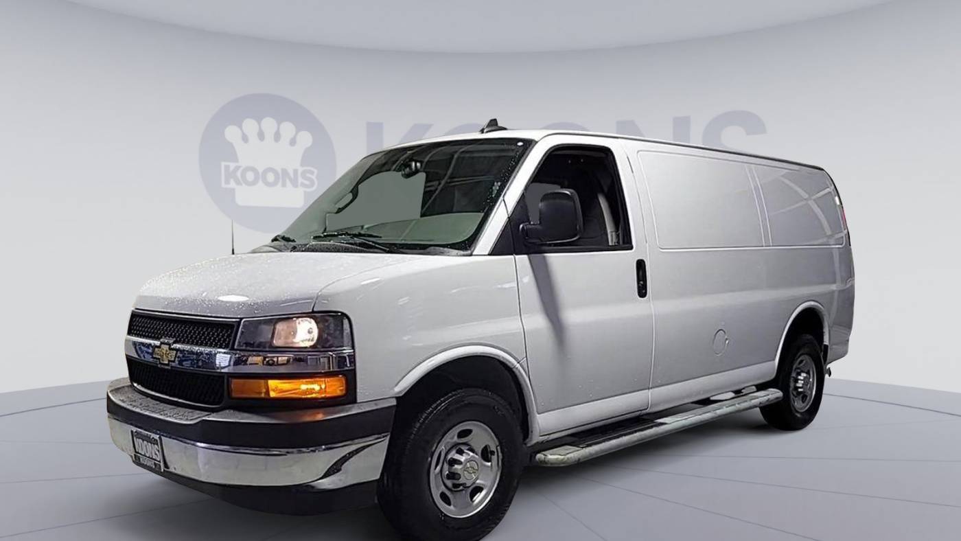 2022 chevrolet express 2500