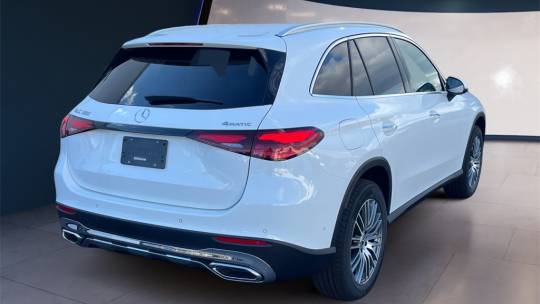 2025 Mercedes-Benz GLC
