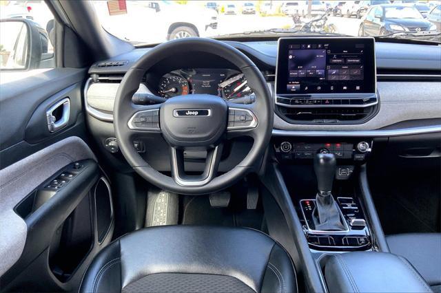 2023 jeep compass latitude