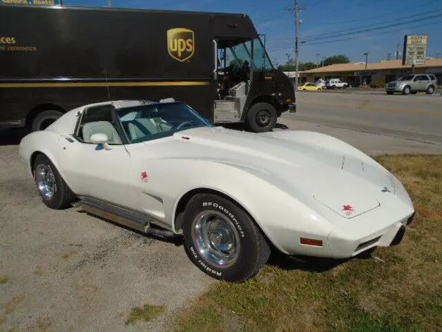 v8 l48 350 ci 1977 chevrolet corvette coupe v8 l48 350 ci 3 speed au