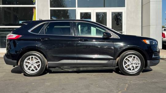 2023 Ford Edge