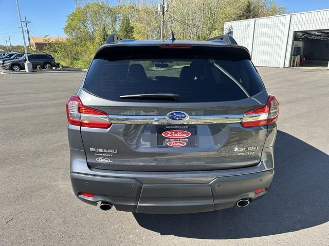 2022 subaru ascent limited 8-passenger