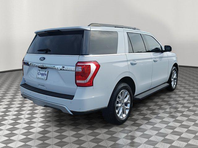 2020 ford expedition xlt
