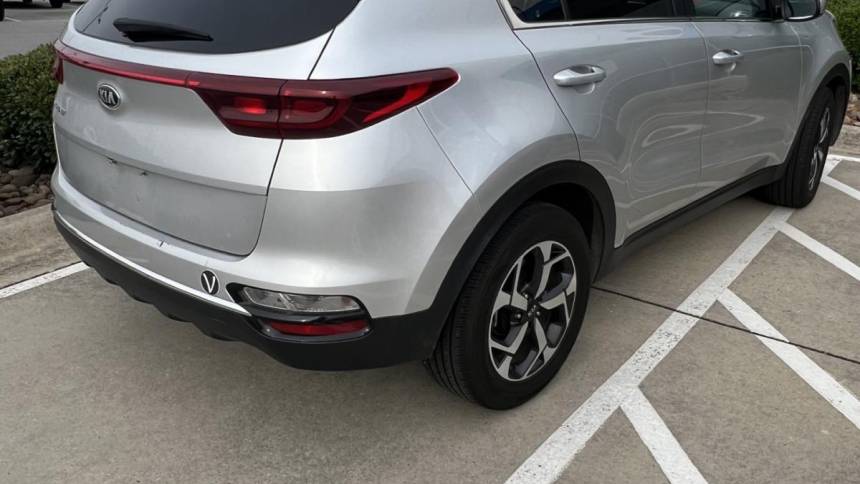 2022 kia sportage lx