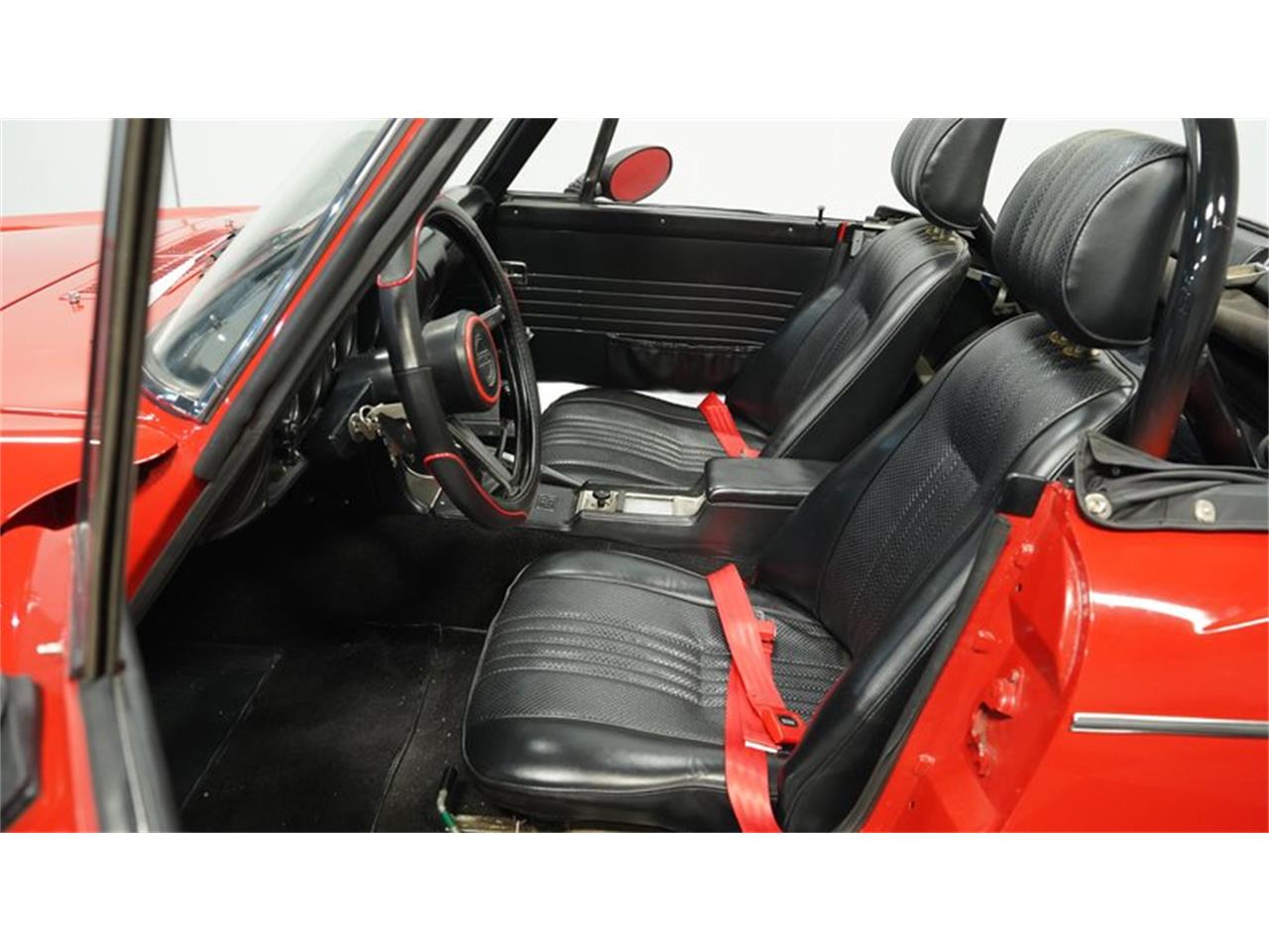 1969 datsun 2000