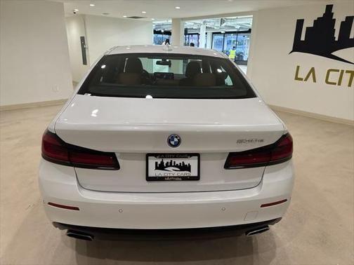 2022 bmw 530e