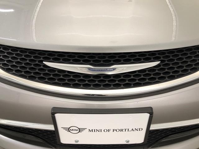 used 2015 chrysler 200 c awd portland, or 97225 for sale in portland, oregon