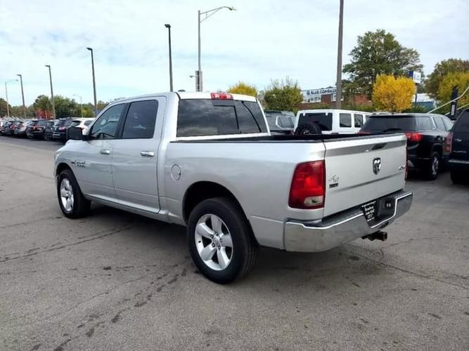 2016 ram 1500 crew cab slt pickup 4d 5 1/2 ft in lexington, kentucky