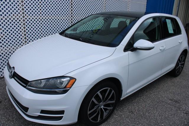 2015 volkswagen golf auto tsi se