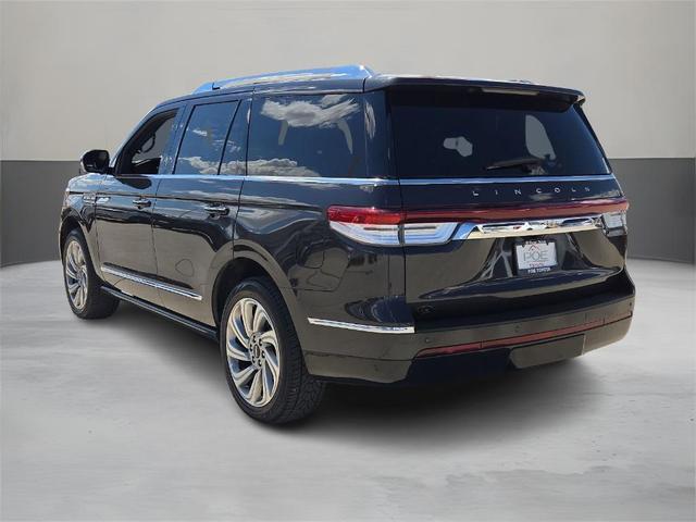 2022 lincoln navigator reserve
