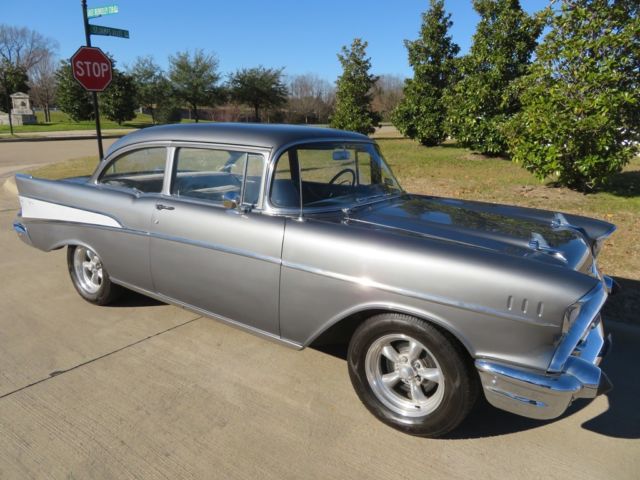 1957 chevrolet bel air 210 4speed with 327 v8 engine