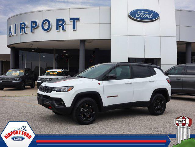 2023 jeep compass trailhawk