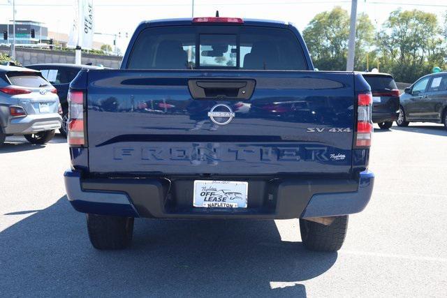 2022 nissan frontier sv