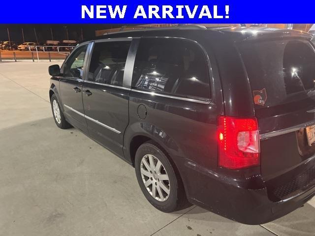 2015 chrysler town & country touring