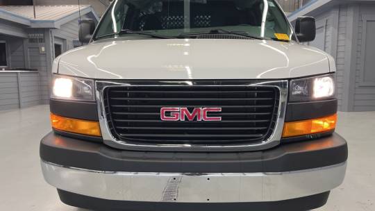 2021 GMC Savana