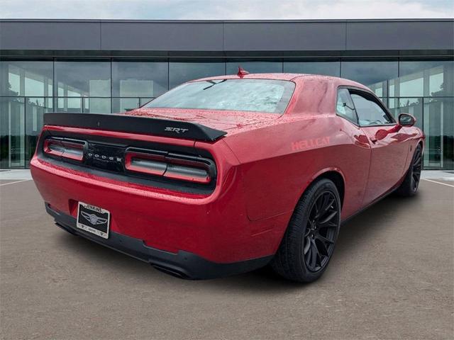 2015 dodge challenger srt hellcat
