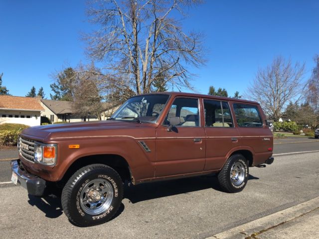 1983 toyota land cruiser fj60 4x4 2f 60 series lc runs well worldwide no reserve