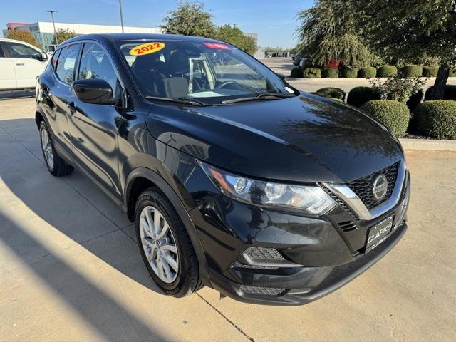 2022 nissan rogue sport s