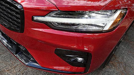 2022 volvo s60 b5 momentum