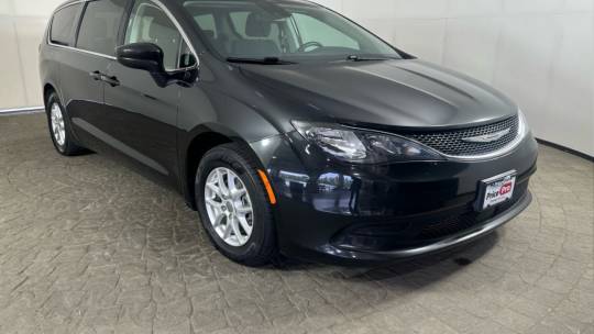 2021 Chrysler Voyager