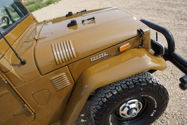 rare 1972 toyota land cruiser fj40, 4x4, convertible