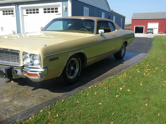 1973 dodge polara 2 door custom coupe, 360, 38,000 miles,original mopar sweet