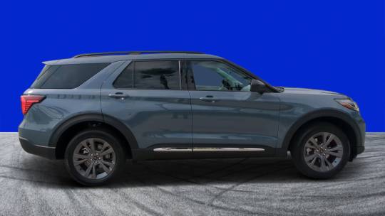 2025 Ford Explorer