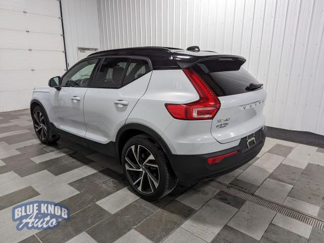 2021 volvo xc40 t mulliner