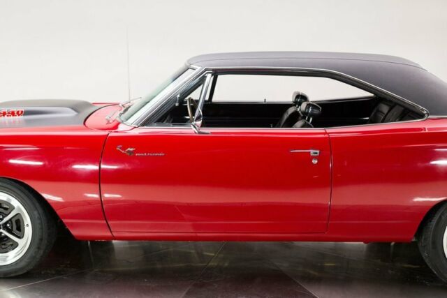 1969 plymouth road runner 440 v8 3 speed automatic hardtop bright red