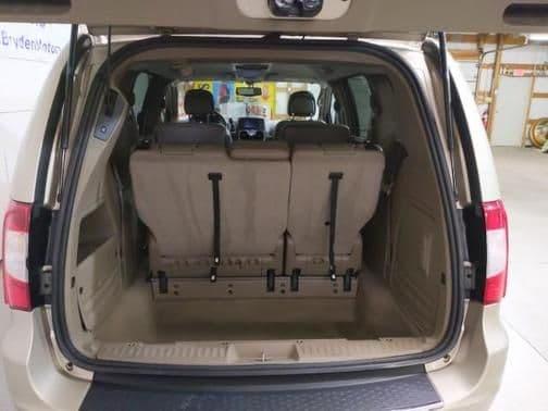2014 chrysler town & country in denver, colorado