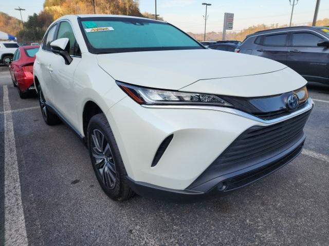 2022 toyota venza xle