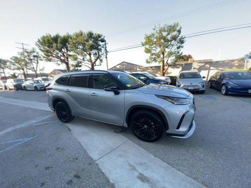 2024 toyota highlander