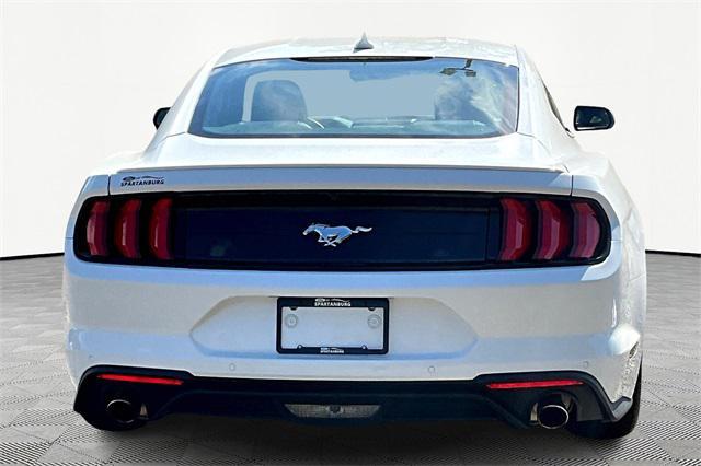 2022 ford mustang ecoboost premium