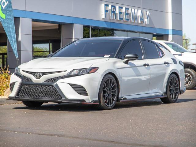 2020 toyota camry trd