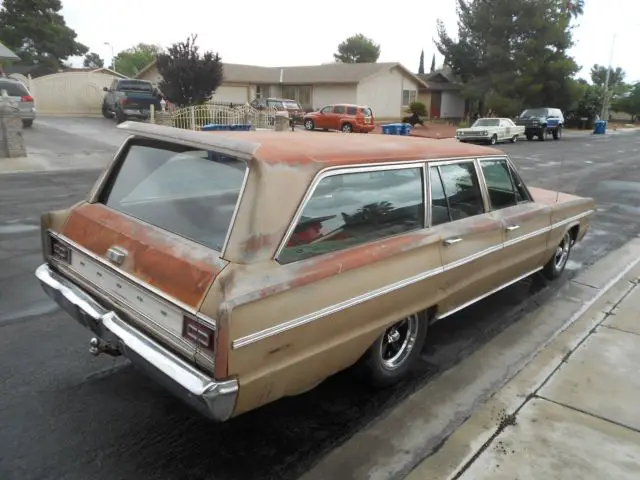 1966 coronet 440 wagon