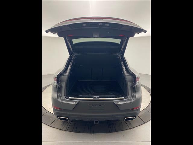 2024 porsche cayenne awd