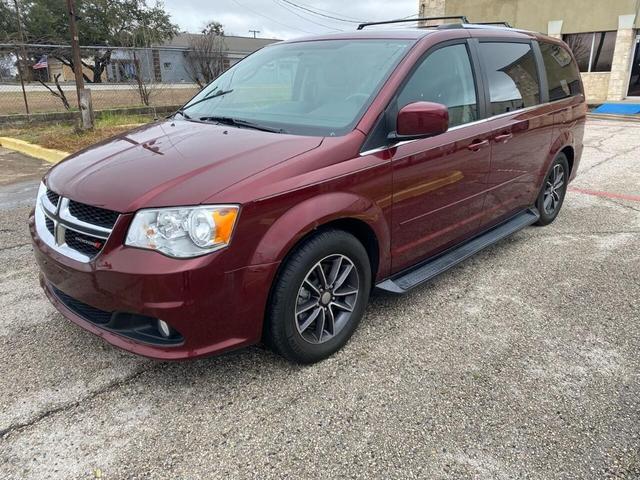 2017 dodge grand caravan sxt