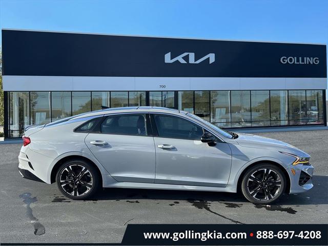 2022 kia k5 gt-line
