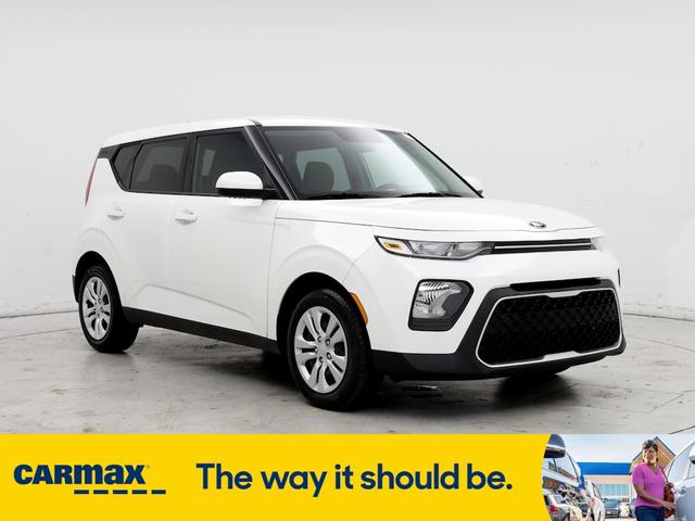 2021 kia soul lx