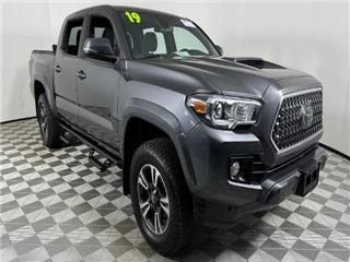 2019 Toyota Tacoma trd sport