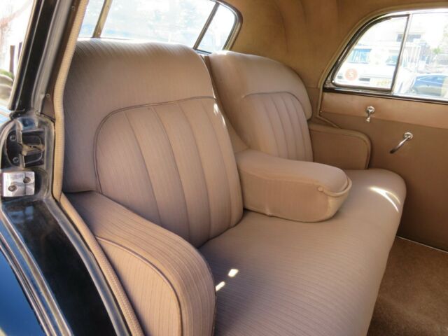 1939 cadillac sixty special sedan