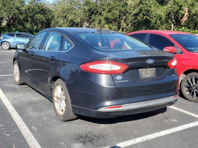 2013 ford fusion se