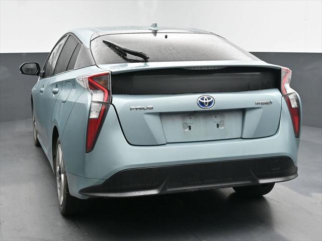 2016 toyota prius three touring
