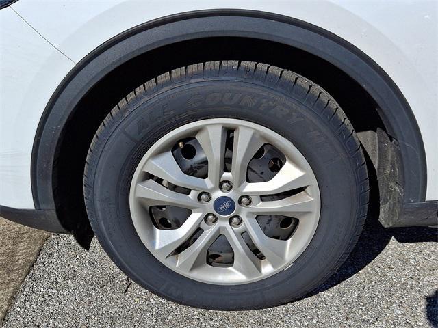2020 ford escape s