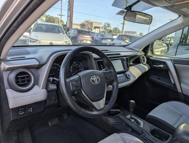 2016 toyota rav4 xle