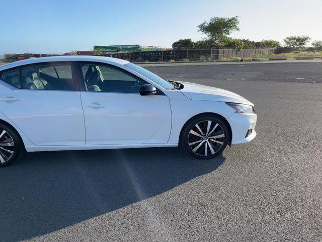 2021 nissan altima sr fwd