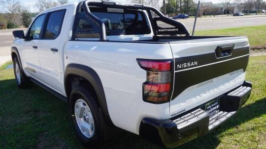 2024 Nissan sv