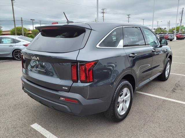 2023 kia sorento lx